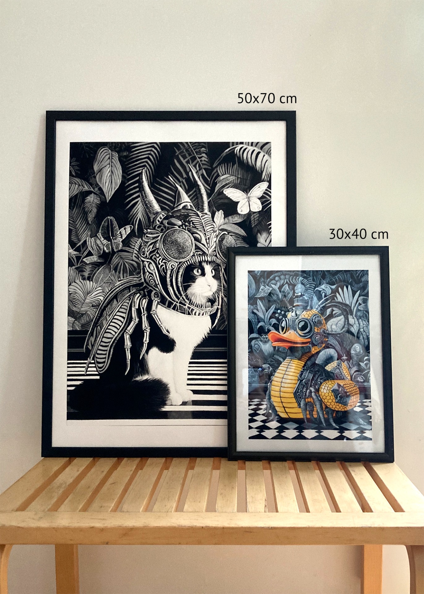 Imagiarium-julisteita on kaksi kokoa, 50x70cm ja 30x40cm. Julisteet myydään ilman kehystä.